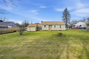 15 Kingoke Ln, Springfield, MA 01119 - Photo 6