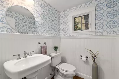 272 Quinobequin Rd, Newton, MA 02468 - Photo 6