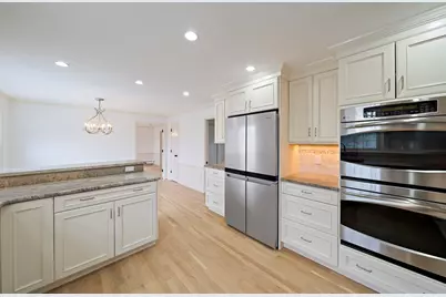 49 Algonquin Rd, Canton, MA 02021 - Photo 6