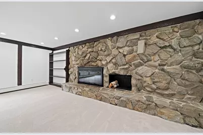 49 Algonquin Rd, Canton, MA 02021 - Photo 18