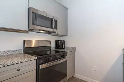 55 Sterling St #305, Clinton, MA 01510 - Photo 4