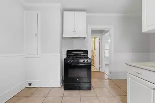 75 Orchard St, Medford, MA 02155 - Photo 16