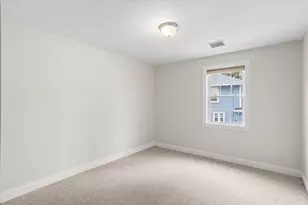 80 Locust St, Brockton, MA 02301 - Photo 20