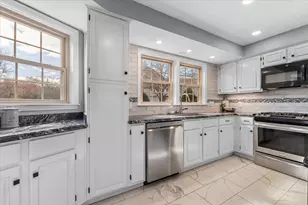 6 Hovey Pond Dr, Grafton, MA 01536 - Photo 8