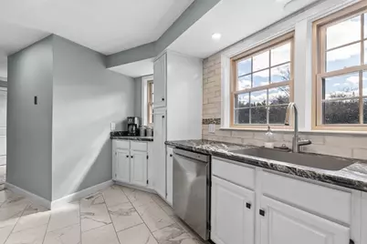 6 Hovey Pond Dr #6, Grafton, MA 01536 - Photo 10