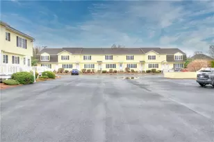 25 Hyde Ave, Pawtucket, RI 02861 - Photo 30