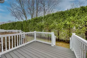 25 Hyde Ave, Pawtucket, RI 02861 - Photo 24