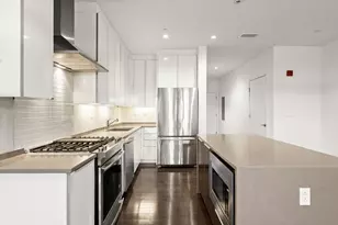 2 W Sixth St, Boston, MA 02127 - Photo 16