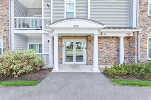 220 Martins Lndg, North Reading, MA 01864 - Photo 16
