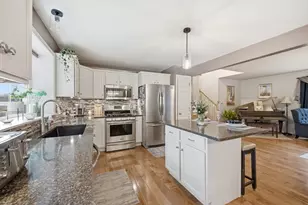 7 Hillside Meadows Dr, Southampton, MA 01073 - Photo 18