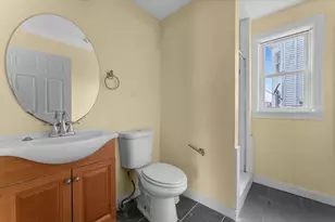 571 Washington St, Boston, MA 02135 - Photo 8