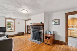 4 Edwin St, Quincy, MA 02171 - Photo 6