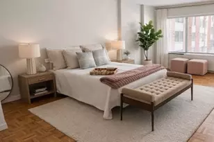 22 Chestnut Pl, Brookline, MA 02445 - Photo 2