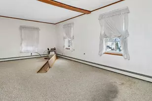 51 Farwell St, Waltham, MA 02453 - Photo 22