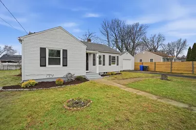 78 W Bay Path Terrace, Springfield, MA 01109 - Photo 1