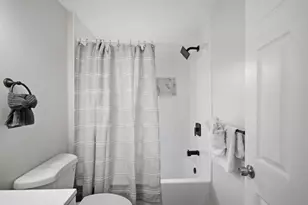 78 W Bay Path Terrace, Springfield, MA 01109 - Photo 26