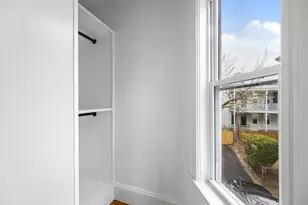 10 Beech St, Cambridge, MA 02140 - Photo 12