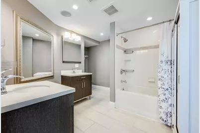 551 E 6th St #3, Boston, MA 02127 - Photo 18