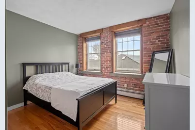 75 Summer St #5, Salem, MA 01970 - Photo 8