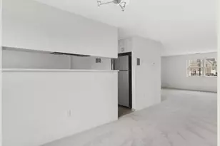 200 Bedford, Woburn, MA 01801 - Photo 4