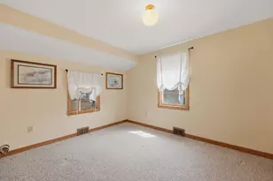 70 Oakcrest Ave, Marlborough, MA 01752 - Photo 18