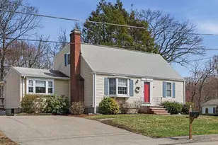 70 Oakcrest Ave, Marlborough, MA 01752 - Photo 2