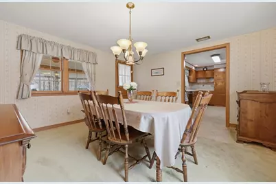 70 Oakcrest Ave, Marlborough, MA 01752 - Photo 4