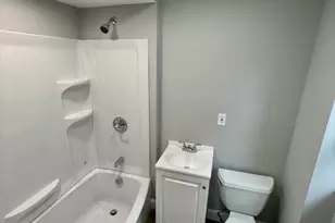 58 Houghton St, Worcester, MA 01604 - Photo 4