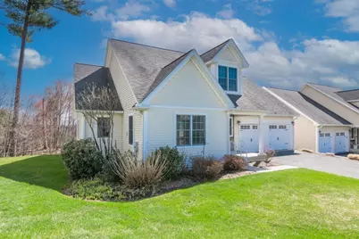 20 Bridge Rd #17, Northampton, MA 01062 - Photo 2