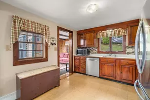 40 Colby Ave, Worcester, MA 01605 - Photo 16