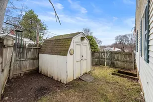 40 Colby Ave, Worcester, MA 01605 - Photo 32