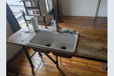 80 Race Street #301, Holyoke, MA 01040 - Photo 4