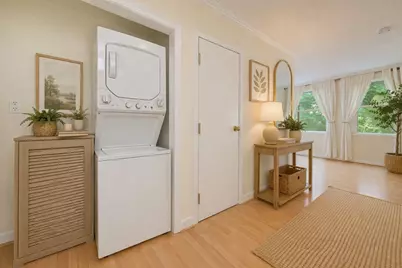 75 Glen Rd #B5, Brookline, MA 02445 - Photo 8