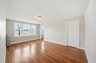 41 Richardson Ave, Wakefield, MA 01880 - Photo 6