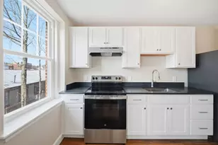 41 Richardson Ave, Wakefield, MA 01880 - Photo 4