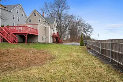 7 Chadwick St, Worcester, MA 01605 - Photo 32