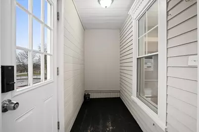 7 Chadwick St, Worcester, MA 01605 - Photo 18