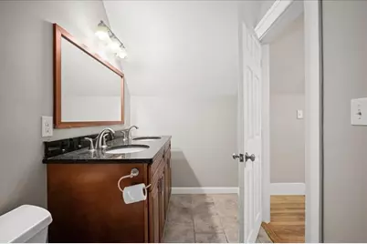 7 Chadwick St, Worcester, MA 01605 - Photo 24