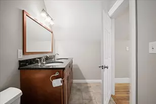 7 Chadwick St, Worcester, MA 01605 - Photo 24