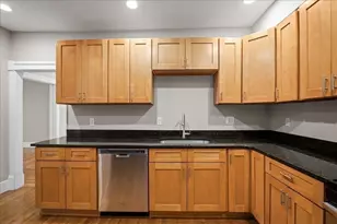 7 Chadwick St, Worcester, MA 01605 - Photo 12