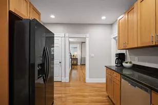 7 Chadwick St, Worcester, MA 01605 - Photo 2