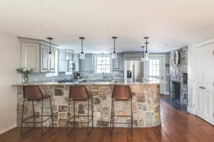 176 Hale St, Beverly, MA 01915 - Photo 6