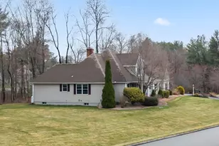 7 Nellie's Way, Dudley, MA 01571 - Photo 4