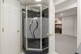 770 Salisbury St, Worcester, MA 01609 - Photo 40