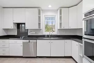 770 Salisbury St, Worcester, MA 01609 - Photo 8