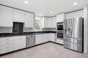 770 Salisbury St, Worcester, MA 01609 - Photo 6