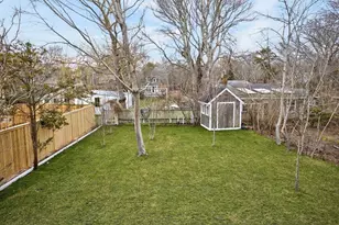 309 Bradford St, Provincetown, MA 02657 - Photo 16