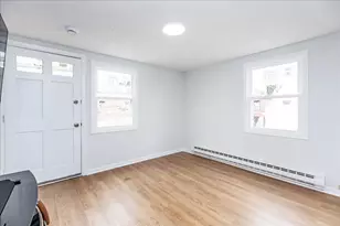 38 Warren, Revere, MA 02151 - Photo 22