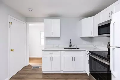 38 Warren, Revere, MA 02151 - Photo 14