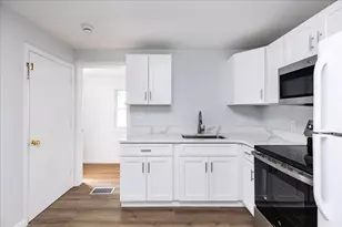 38 Warren, Revere, MA 02151 - Photo 14